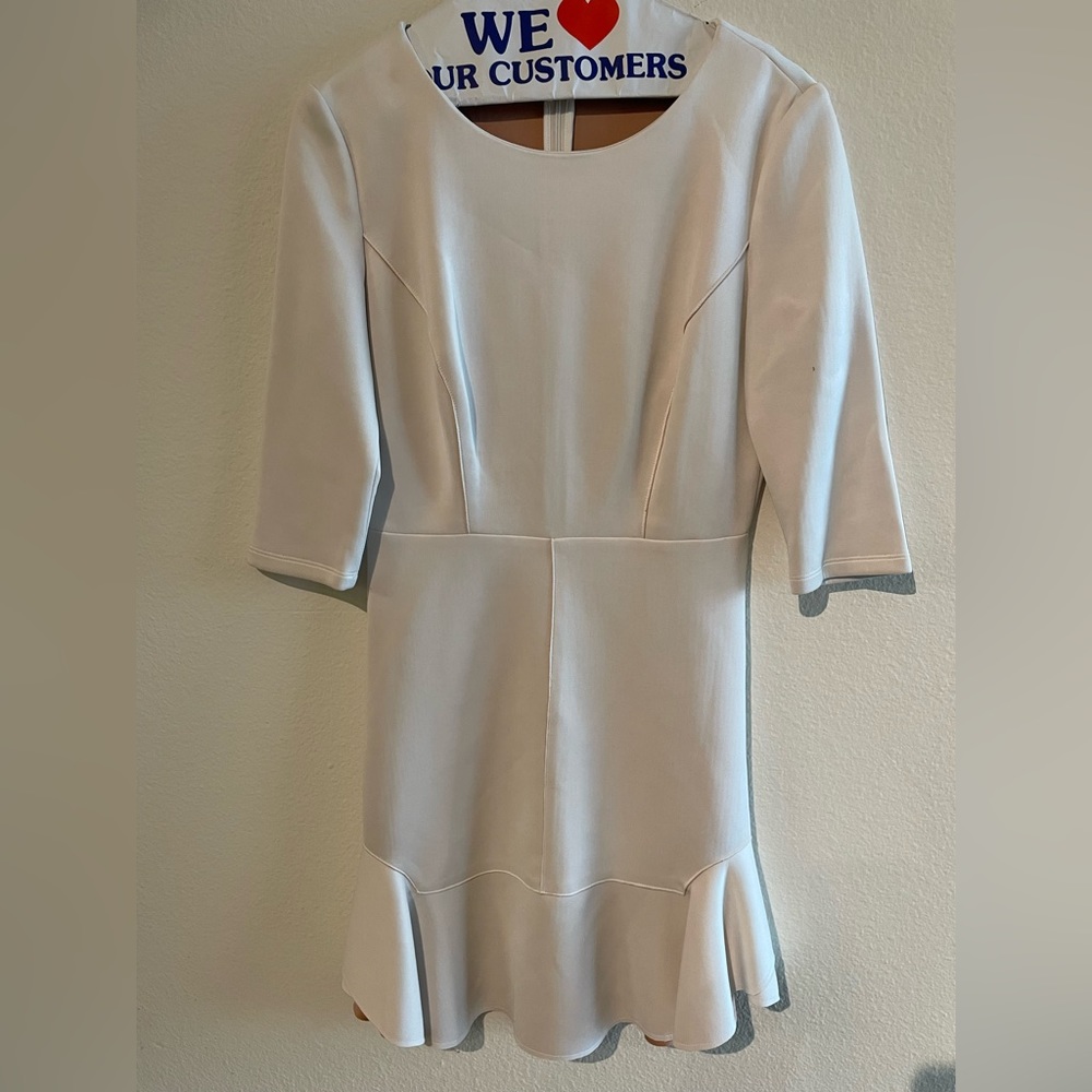 ST white dress - worn once, great condition